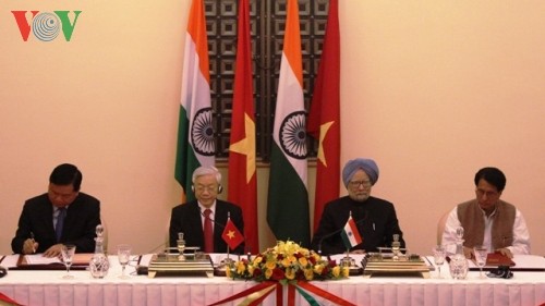 Вьетнам и Индия полны решимости углублять и развивать отношения стратегического партнерства - ảnh 2
